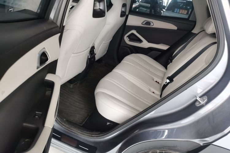 Used BYD Yuan UP 2025 Intelligent Driving Version 401 km Leading Edition Left Rear Seat