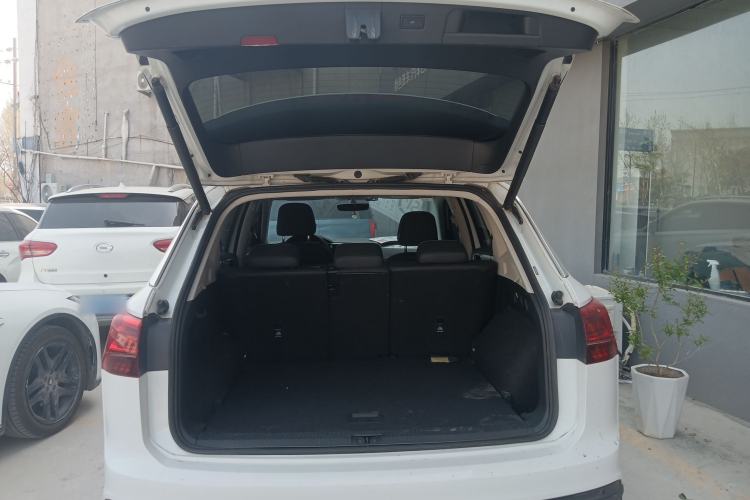 Used Volkswagen Tayron 2022 280TSI Two-Wheel Drive Luxury Smart Connectivity Version