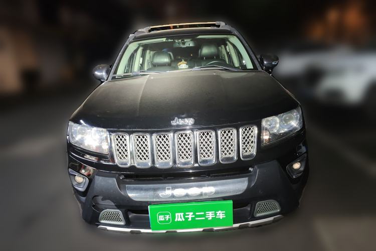Used Jeep Compass 2014 2.0L two-wheel drive luxury version