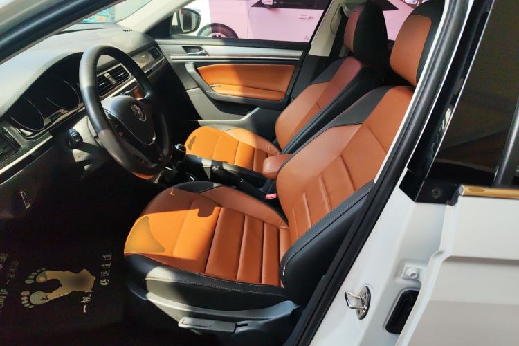 Used Volkswagen Bora 2016 1.6L Manual Comfort Model
