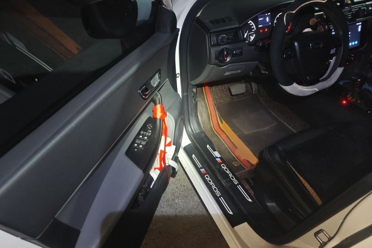 Used Qoros 3 2018 Sedan 1.6L Automatic Leading Model