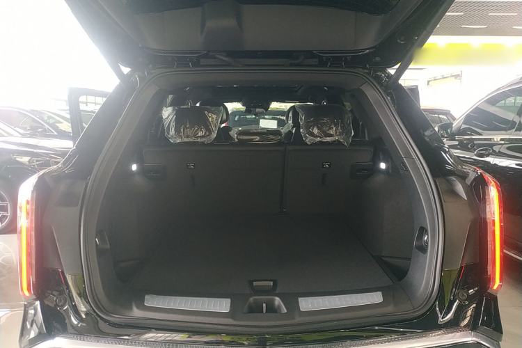 Used Cadillac XT5 2026 Model 2.0T Metropolitan Edition
