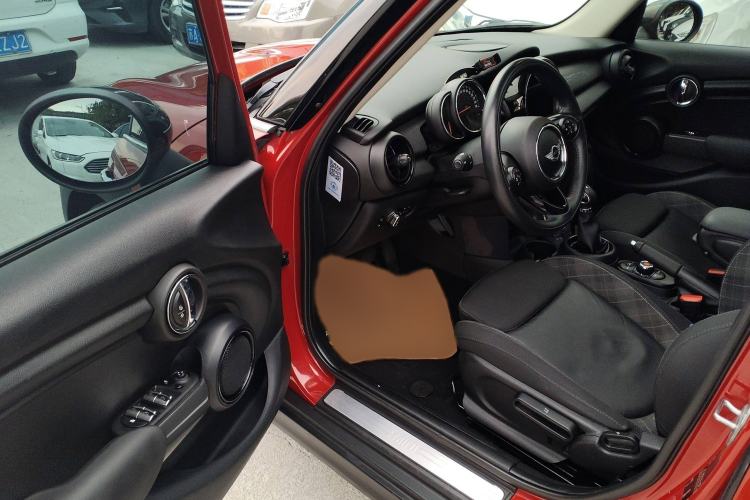 Used MINI MINI 2016 1.5T COOPER Five-Door Edition