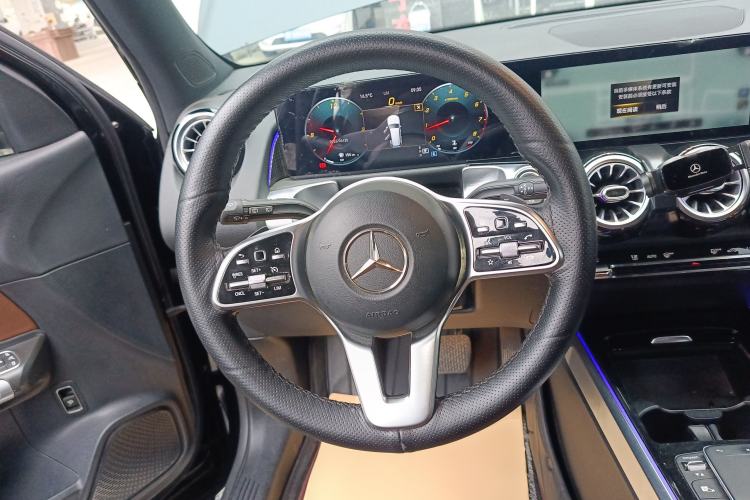 Used Mercedes-Benz GLB 2021 GLB 200 Fashion Model