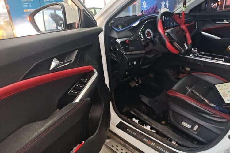 Used SOL X8 2021 300T DCT Luxury Smart Connect Edition 6 Seats