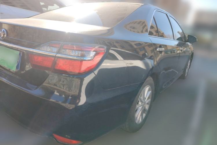 Used Toyota Camry 2016 2.0G 10th Anniversary Leading Edition
