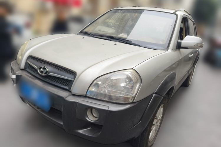 Used Hyundai Tucson 2009 2.0L Manual Two-Wheel Drive Fashion Edition