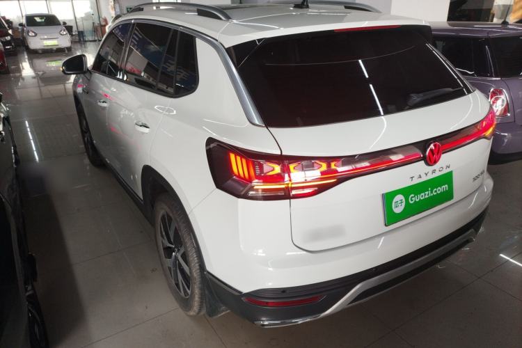 Used Volkswagen Tayron 2023 300TSI Two-Wheel-Drive Luxury Plus Advanced Edition Rear Left 45 Deg