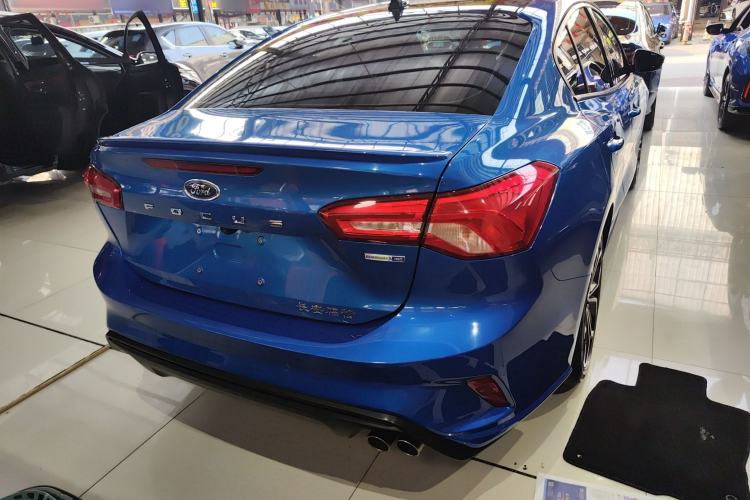 Used Ford Focus 2021 Sedan EcoBoost 180 Automatic ST Line