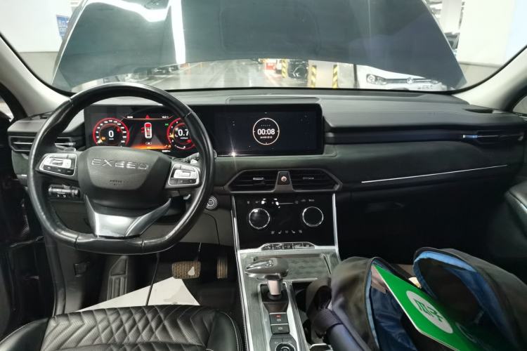 Used EXEED Lingyun 2023 400T Two-Wheel-Drive Star Prestige Edition Center Console