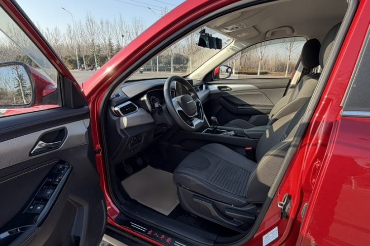 Used BAIC Beijing X3 2019 1.5T Manual Glory Edition
