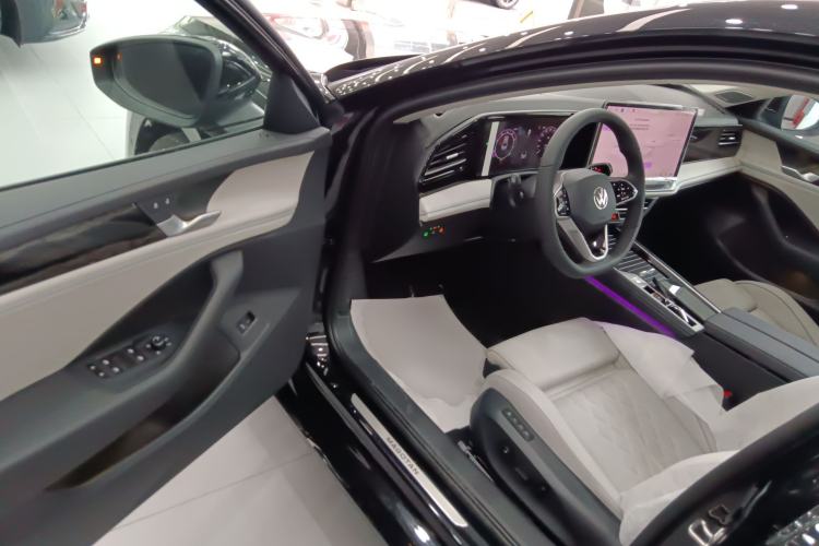 Used Volkswagen Magotan 2024 380TSI DSG Ultimate Edition
