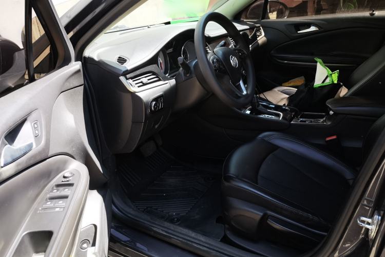 Used Buick Verano 2017 Sedan 20T Dual-Clutch Leading Model Driver Seat