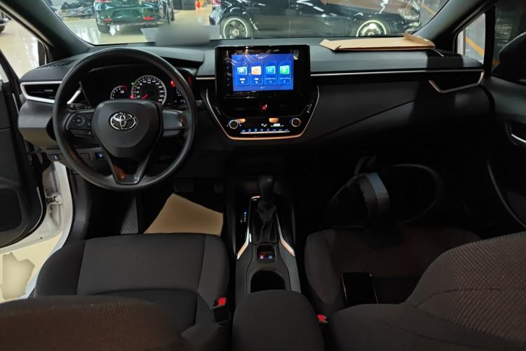 Used Toyota Levin 2022 Facelift TNGA 1.5L CVT Progressive Edition Center Console