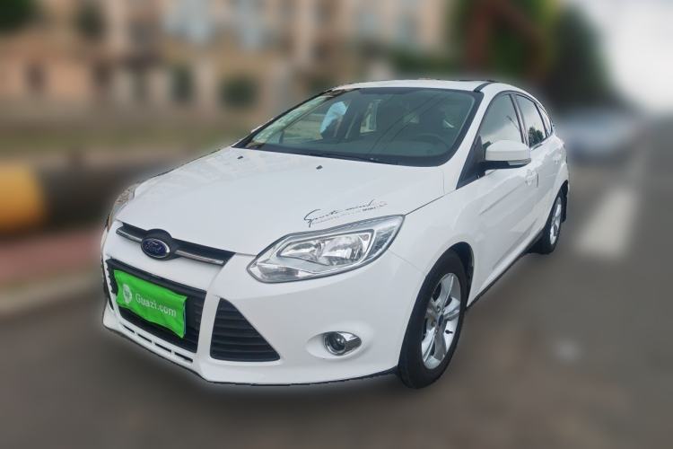 Used Ford Focus 2012 Hatchback 1.6L Manual Fashion Edition Guazi used car, China used car export, Used car for sale, Used cars, Cheapest cars for sale