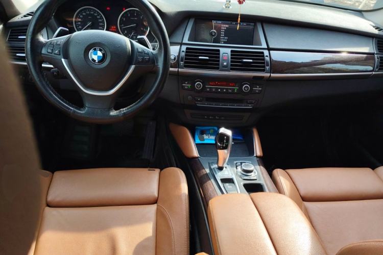 Used BMW X6 2011 xDrive35i
