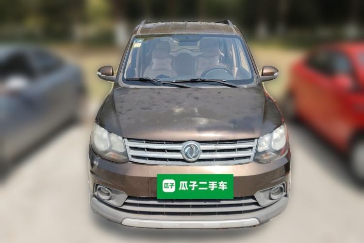 Used Dongfeng Fengon 360 2015 1.5L Manual Comfort II 7-Seater Front