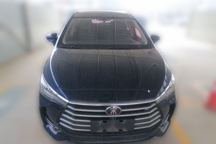 Used BYD Song MAX 2018 1.5T Automatic Smart Connect Elite Model with 6 Seats
