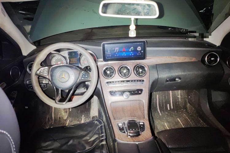 Used Mercedes-Benz C-Class 2017 Restyled C 180 L Fashion Edition Sport Version
