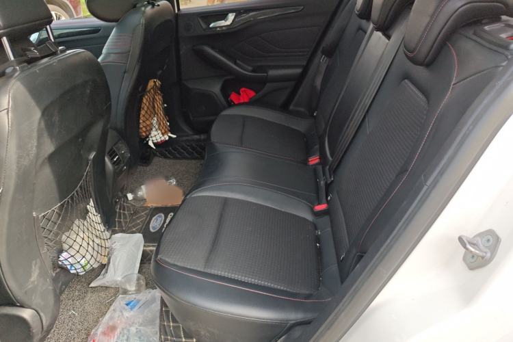 Used Ford Focus 2021 Sedan EcoBoost 180 Automatic ST Line Interior 4