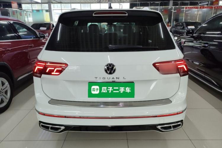 Used Volkswagen Tiguan L 2024 330TSI Automatic Two-Wheel Drive R-Line Enhanced Edition Rear