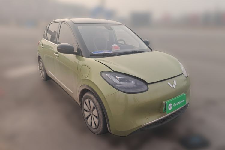 Used Wuling Bingo 2023 333 km Enjoyment Version Front Right 45 Deg