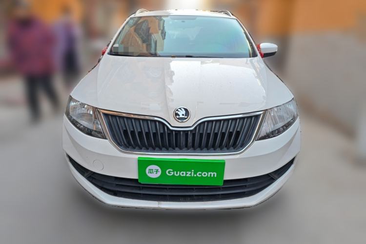 Used Skoda Rapid Spaceback 2018 1.4L Manual Standard Edition