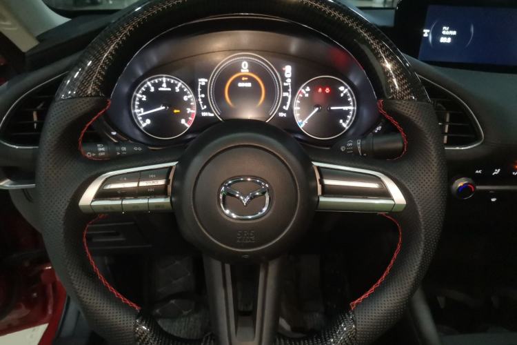 Used Mazda Mazda 3 Axela 2025 Model, 1.5L Manual, Quality Beauty Edition