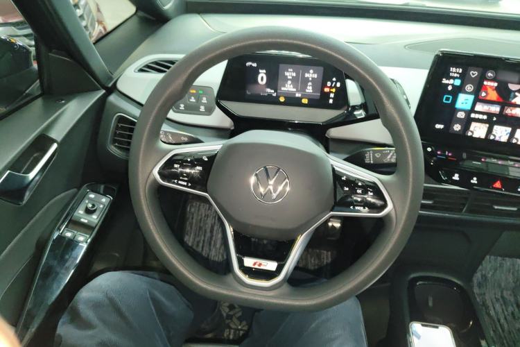 Used Volkswagen ID.3 2023 Pure Smart Edition