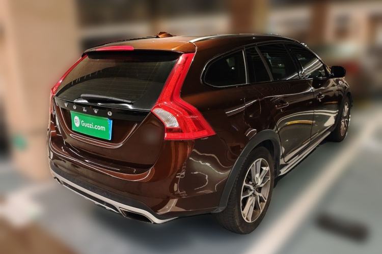 Used Volvo V60 2017 Cross Country T5 AWD China V Standard