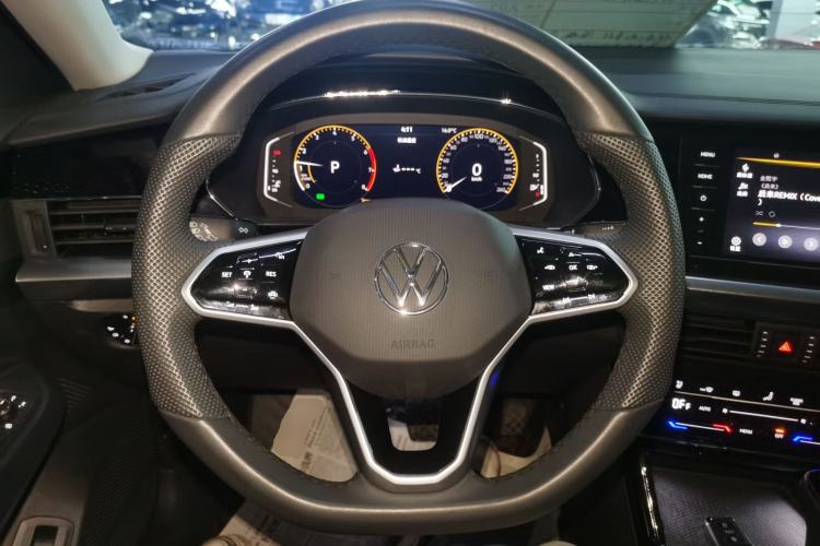 Used Volkswagen Passat 2024 380TSI Starry Dragon Edition Steering Wheel