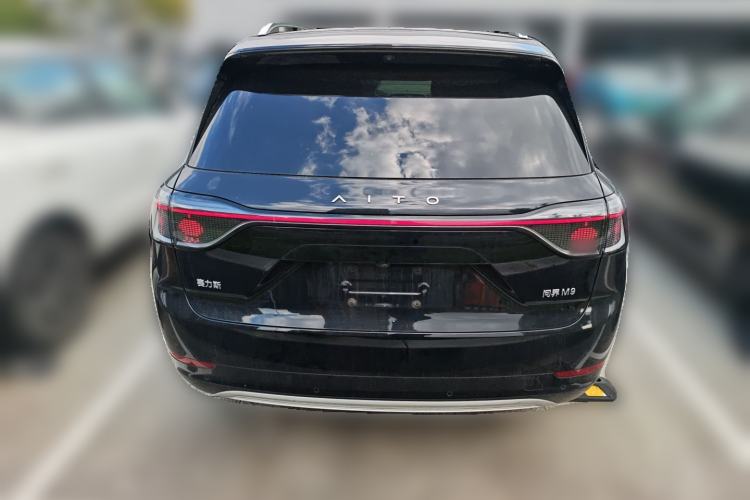 Used Hima AITO M9 2024 Range-Extended Ultra Version 42 kWh 6-Seater Model Rear