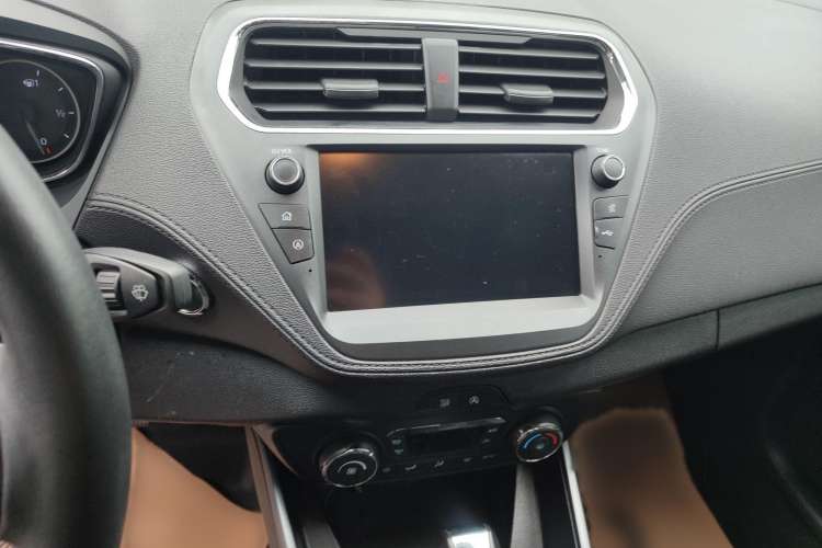 Used Ford Escort 2019 Revised Version 1.5L Automatic Enjoyment Type China VI Standard