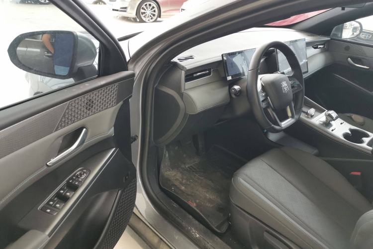 Used BYD Qin PLUS 2025 EV Smart Drive Edition 510KM Leading Model