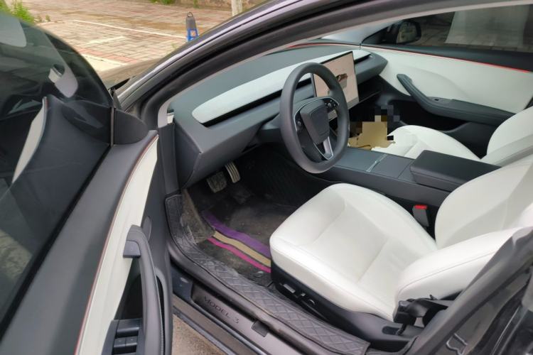 Used Tesla Model 3 2023 Long-Range All-Wheel-Drive Version
