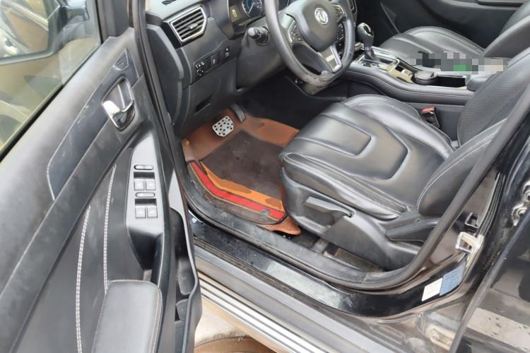 Used Dongfeng Fengon 580 2016 1.5T CVT Luxury Model
