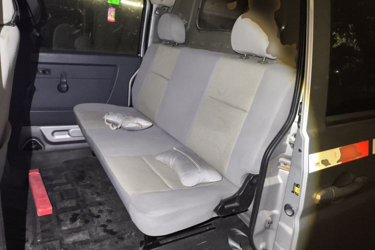 Used Jinbei Hiace X30 2018 1.3L Cargo Van Standard Version DLCG12 Left Rear Seat