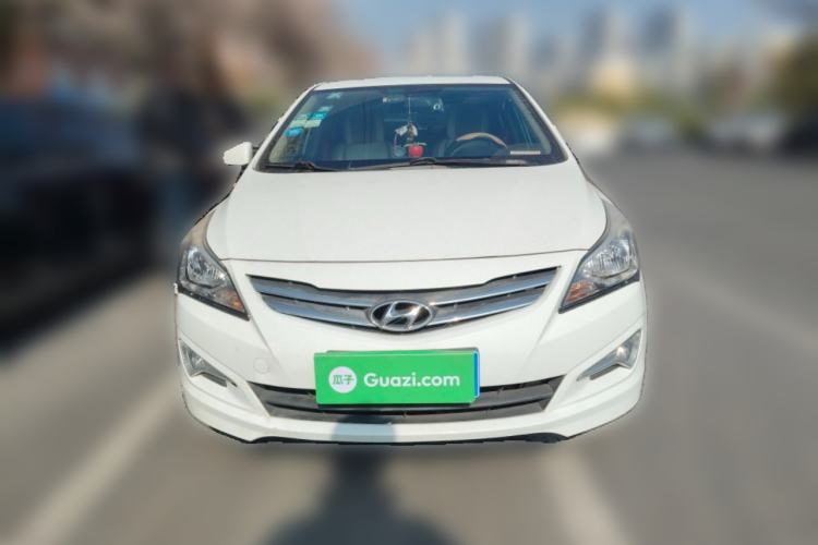 Used Hyundai Verna (older generation) 2014 1.4L Manual Smart GLS Trim Front