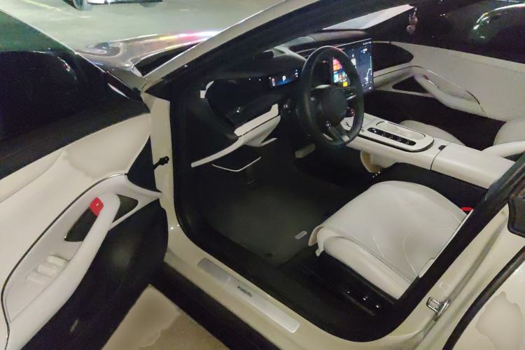 Used Xiaomi Auto SU7 2024 Rear-Drive Ultra-Long Range Advanced Pro-Level Intelligent Driving Version
