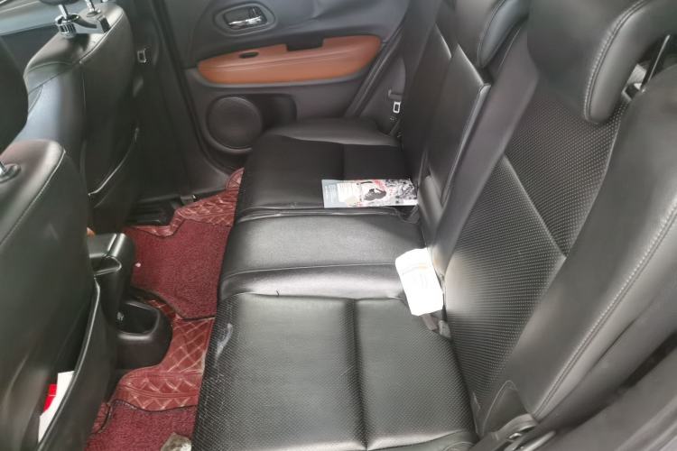 Used Honda Vezel 2016 1.8L CVT Front-Wheel Drive Pioneer Edition