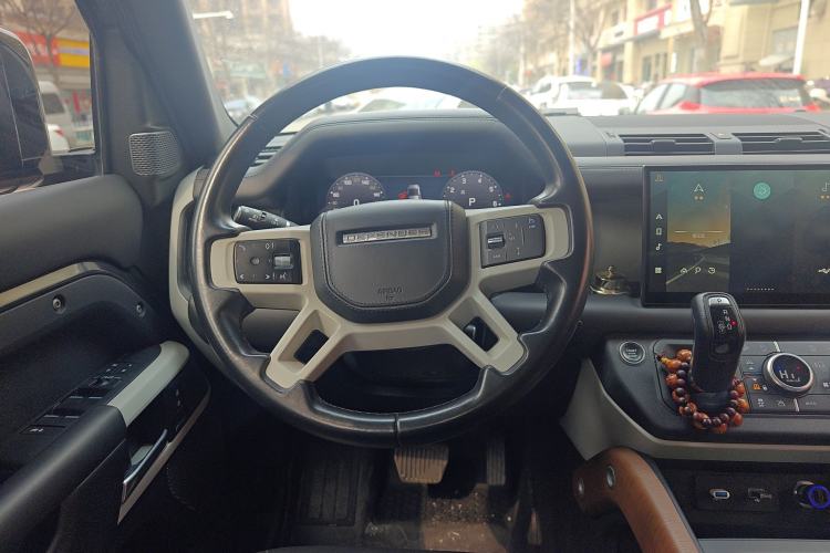 Used Land Rover Defender 2023 Facelift 110 3.0T P400 Dark Edition
