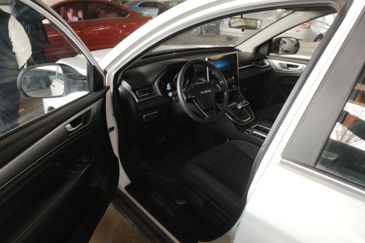 Used Haval M6 2021 PLUS 1.5T DCT Elite Smart Connectivity Model Driver Seat