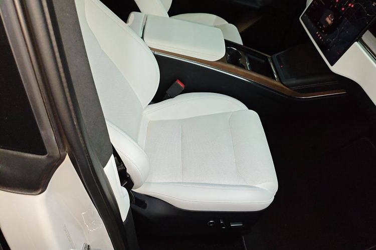 Used Tesla Model X 2023 Dual-Motor All-Wheel-Drive Version