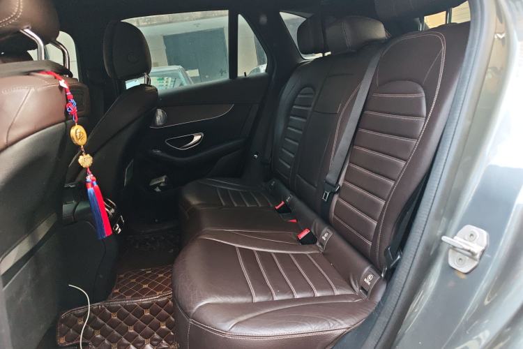 Used Mercedes-Benz GLC 2016 GLC 300 4MATIC Luxury Model