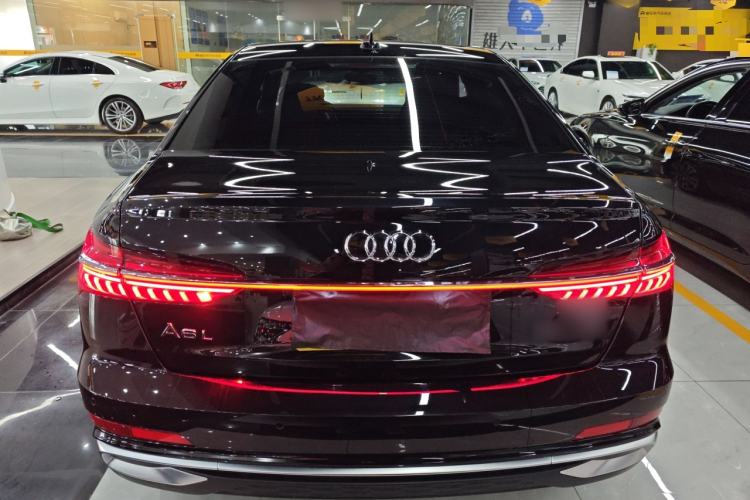 Used Audi A6L 2025 Revised 45 TFSI Prestige Dynamic Edition
