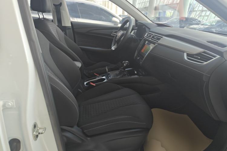 Used Roewe i5 2020 1.5L Automatic 4G Connected Linghao Edition