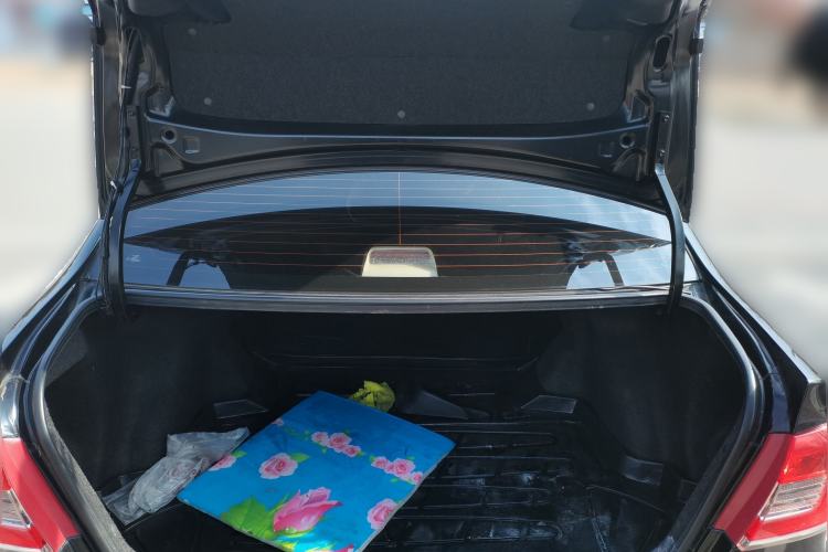 Used Toyota Corolla EX 2011 1.6L Manual Luxury Edition
