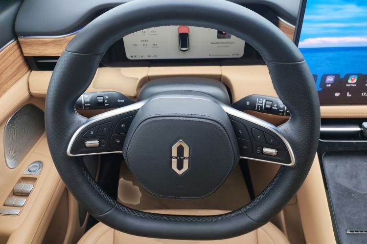 Used Hima AITO M5 2022 Pure Electric Rear-Drive Standard Edition Steering Wheel