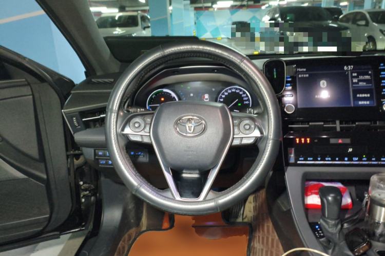 Used Toyota Avalon 2019 Dual-Engine 2.5L Luxury Edition China VI Standard