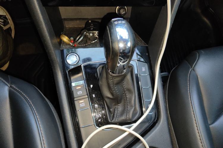 Used Volkswagen Tharu 2019 280TSI Two-Wheel Drive Comfort Edition China VI Standard Gear Lever